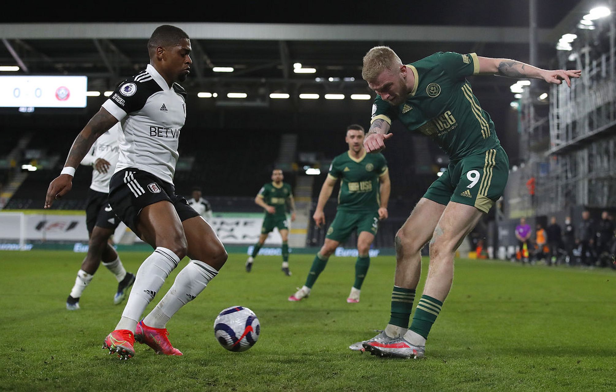 连续送出两 连续送出两