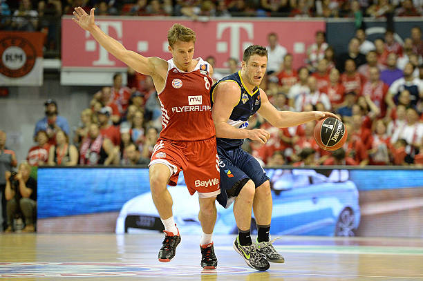 斯与佛罗伦 斯与佛罗伦